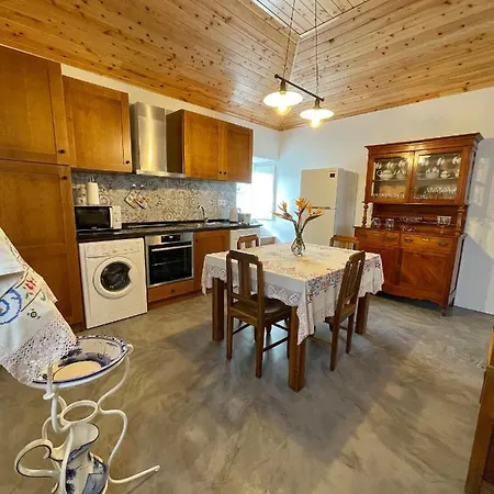 Casa Do Avo Jose Alves