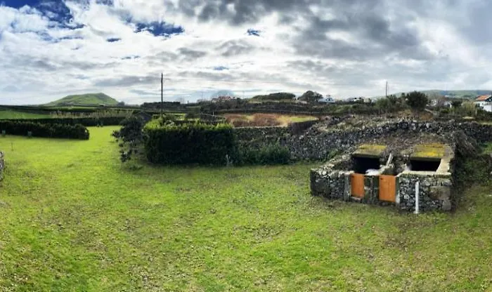 Casa Do Avô José Alves