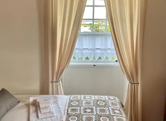 Casa Do Avô José Alves *