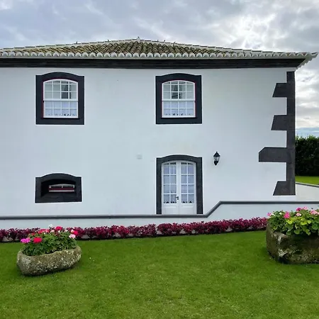 Casa Do Avo Jose Alves Holiday home Praia da Vitoria