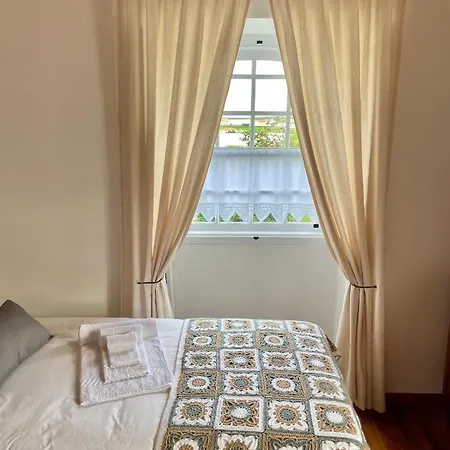 Casa Do Avo Jose Alves *